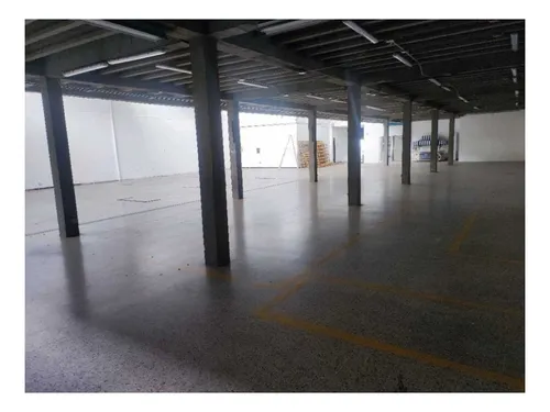 Bodega En Arriendo, Montevideo, Ideal Sector Alimentos O Farmaceutico