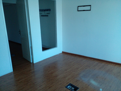 3 Oficinas De Gran Categoria, Con Linda Recepcion