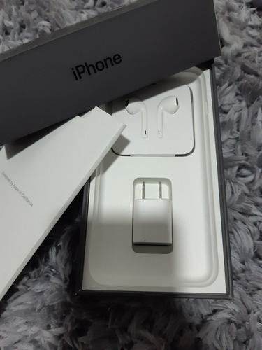 iPhone 8 Plus