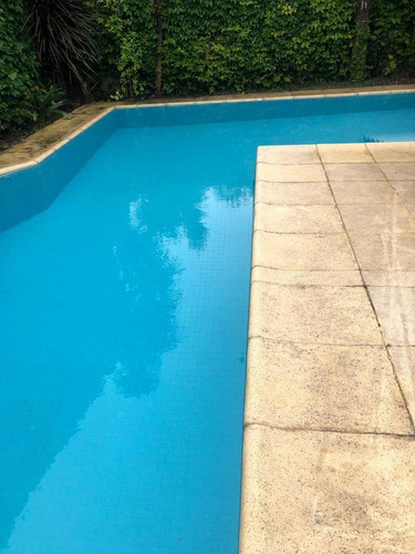 Imagen 19 de 29 de Casa En Venta - Moron Norte - 5 Ambientes - Parque Y Piscina - Permuta