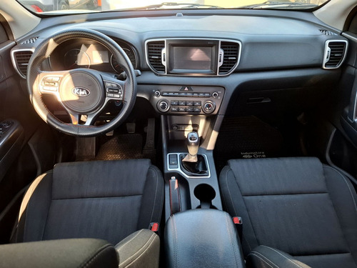 Kia Sportage LX 2.0 CRDI