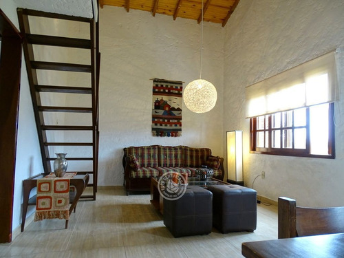 Agüita Linda En Punta Del Diablo