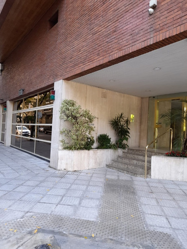 Imagen 2 de 15 de Piso, 4 Ambientes + Cochera Fija - Segui 3600, Palermo