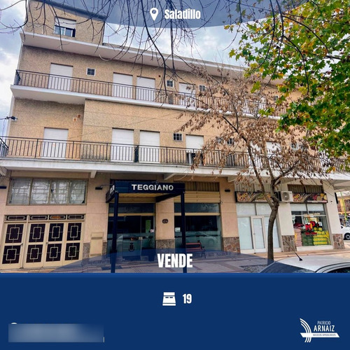 Se Vende Hotel Céntrico En Saladillo, A Solo Dos Cuadras De La Plaza Principal.