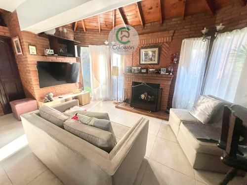 Casa En Venta Country Club Banco Provincia( Fondo Arroyo)
