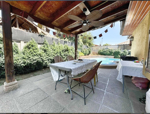 Increíble Casa En Venta 3d/2b En Machalí