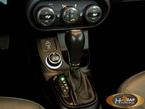 Fiat Toro Freedom At9 D