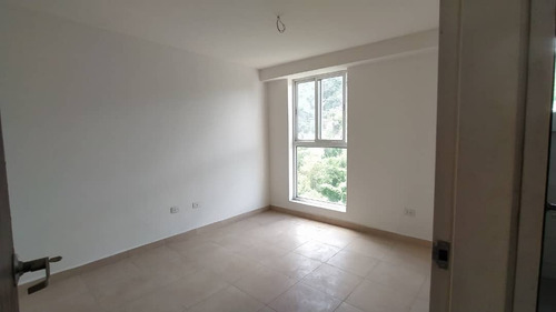 Imagen 4 de 12 de Alquiler Apartamento Obra Blanca Resd Iceberg 109.50m2 El Rincon Mañongo