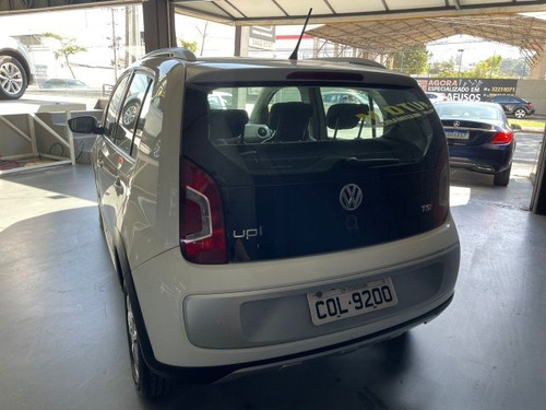 Imagem 2 de 10 de Cross Up 1.0 Tsi 12v Flex 4p Manual