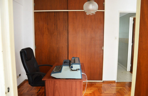 Hermoso Piso 4 Ambientes + Dependencia En Recoleta