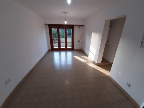 Imagen 4 de 10 de Departamento En Venta En Mar Del Plata