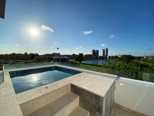 Imagen 24 de 30 de Casa En Venta En Mérida En Privada De Lujo Con 10 Recámaras