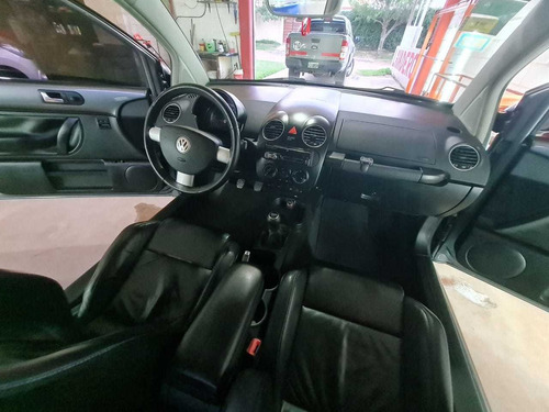 Imagen 11 de 20 de Volkswagen New Beetle 2008 2.5 Sport