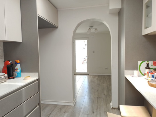 Vendo Casa La Cisterna 5d-4b-3e Y Piscina Y Quincho