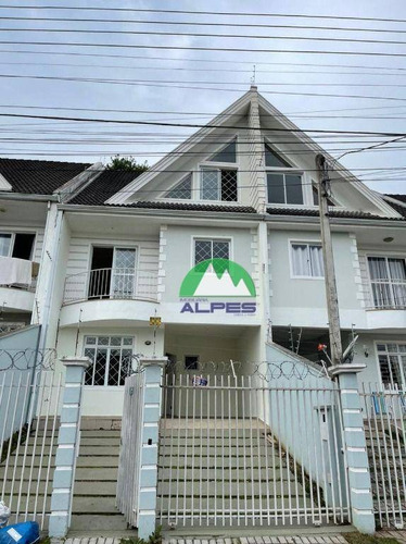 Imagem 4 de 30 de Triplex Mobiliado E Super Bem Localizado! - So1613