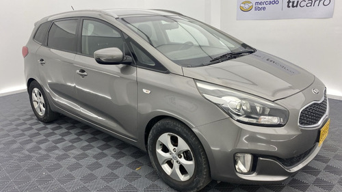 Imagen 11 de 25 de Kia Carens Suv Ex 2.0