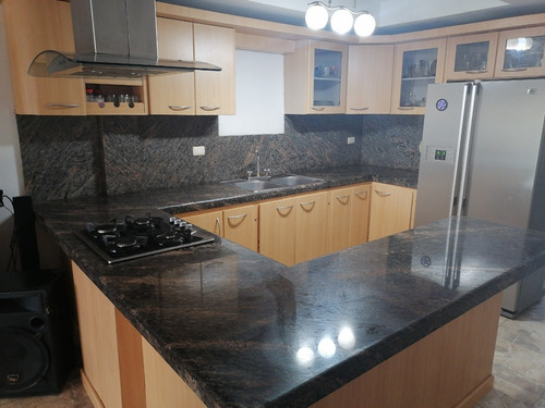 Imagen 3 de 11 de Casa En Venta Urbanización Pamatacualito - Guanta