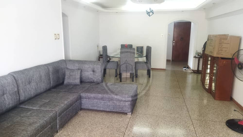 Apartamento En Centro De Maracay, Avenida Santos Michelena 012jsc