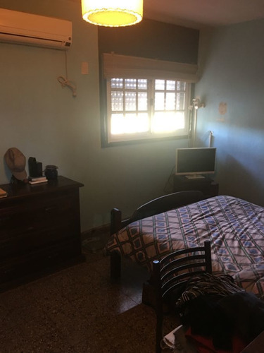 Ph En Venta De 3 Dormitorios En Lomas Del Mirador
