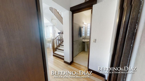 Moderna Residencia En La Posta Del Cangrejo- Ref: 640