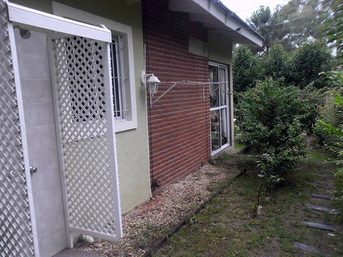 Casa En Valeria Del Mar. Con Pileta Y Solarium . Max. 6 Prs