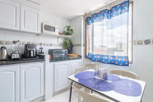Apartamento En Venta En Cedritos. Cod V8204