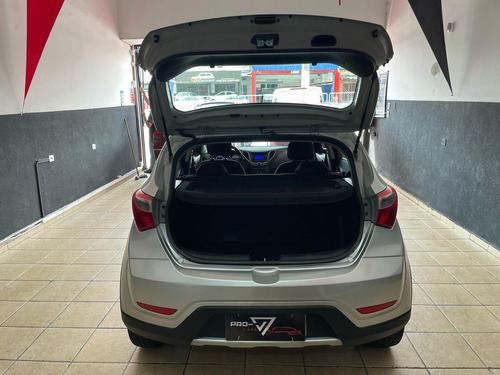 Hyundai HB20X 1.6 Style Flex 5p