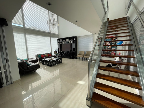 Imagen 12 de 30 de Barrio Privado Adrogué Chico (soler Al 200) - Casa Minimalista En Dos Plantas Sobre Doble Lote