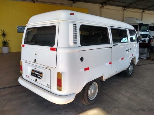 Kombi 1.4 Flex Lotação 12 Lugares 2008