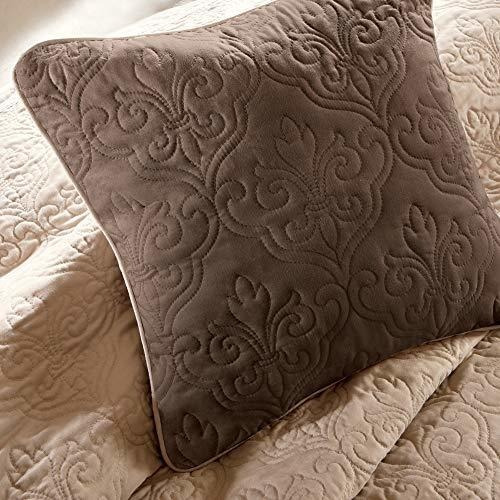 Edredon Tamaño Queen Color Beige Con Fundas De Almohada 7pz