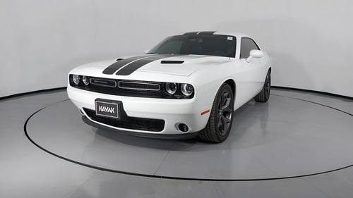 Dodge Challenger 3.6 DUAL STRIPES AUTO