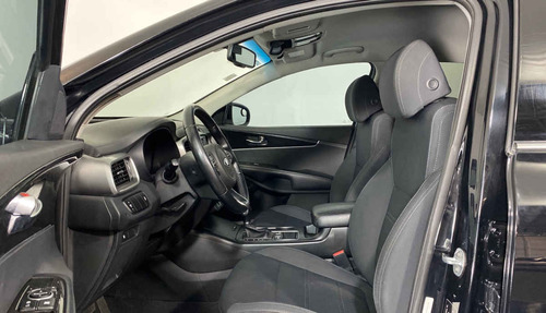 Imagen 9 de 15 de 122247 - Kia Sorento 2017 Con Garantía