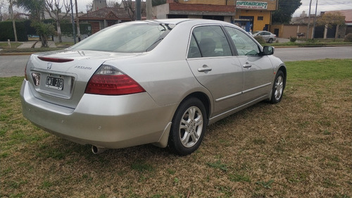 Imagen 5 de 14 de Honda Accord