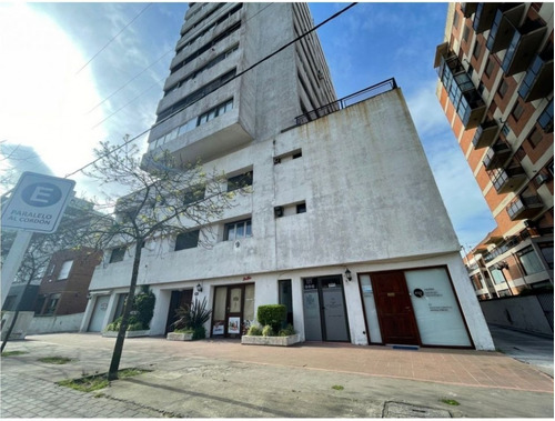 Imagen 6 de 12 de Local Comercial En Pinamar