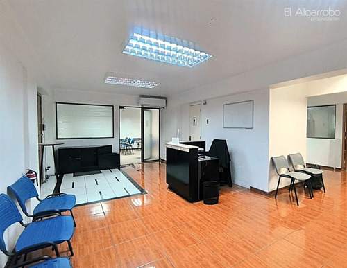 Oficina En Arriendo En Santiago - Metro Univ. De Chile