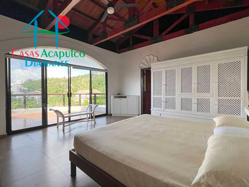 Cad Villa Leonor. Terraza Con Vista Al Mar, Jardín, Alberca Y Jacuzzi