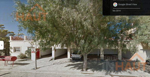 Departamento En Venta, En Balneario Las Grutas, Complejo Arenas Del Golfo