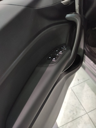 Imagen 12 de 25 de Fiat Cronos