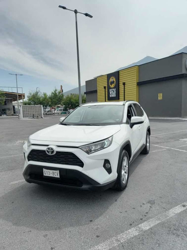Imagen 1 de 15 de Toyota Rav4 2019 2.5 Xle 4wd At 204 Hp