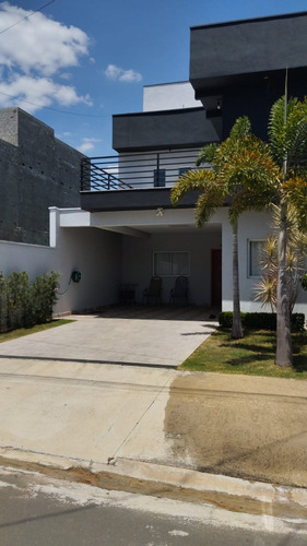 Casa De 4 Dormitórios E 4 Banheiro Em Salto