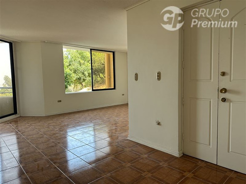 Departamento En Venta De 4 Dorm. 3 Baños 2 Estac. 1 Bodega