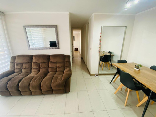 Se Vende Acogedor, E Iluminado Departamento