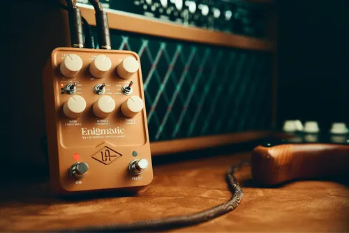 Universal Audio UAFX Enigmatic ‘82 Universal Audio UAFX Enigmatic '82 Overdrive Special