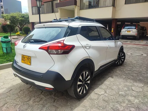Nissan Kicks Advance