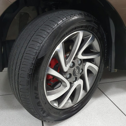 Jac T40