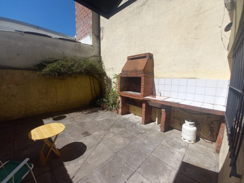 Duplex De 3 Amb En Excelente Zona De Santa Teresita, Amoblado. Calle 34 E/ 4 Y 5