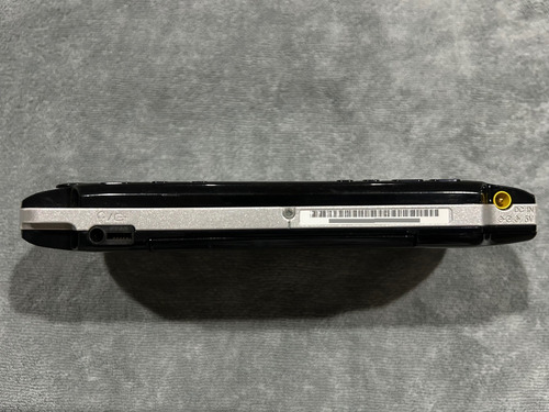 Psp Slim Modelo 3000 Piano Black Y 64gb Llena De Juegos Negro (Usado)