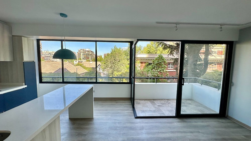 Imagen 3 de 12 de Espectacular Departamento 2d+2b Recién Remodelado