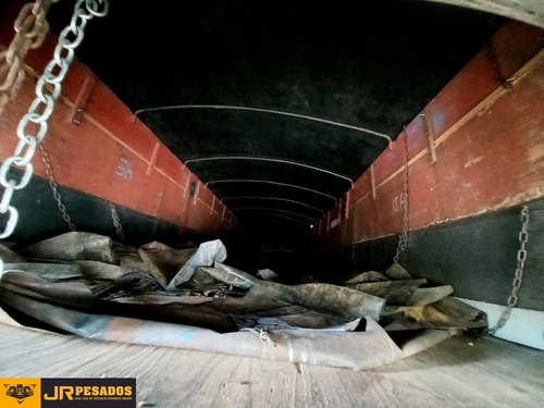 Imagem 6 de 12 de Carreta Randon 88 Graneleira Porta Container 4 Pinos C_pneus