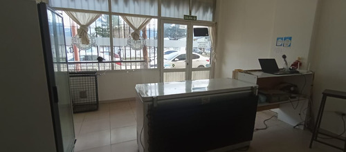 Venta Local Comercial En Esquel, Chubut.